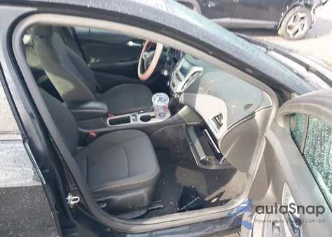 2018 Chevrolet Cruze Ls Auto z USA, uszkodzony, nr VIN 1G1BC5SM8J7135841